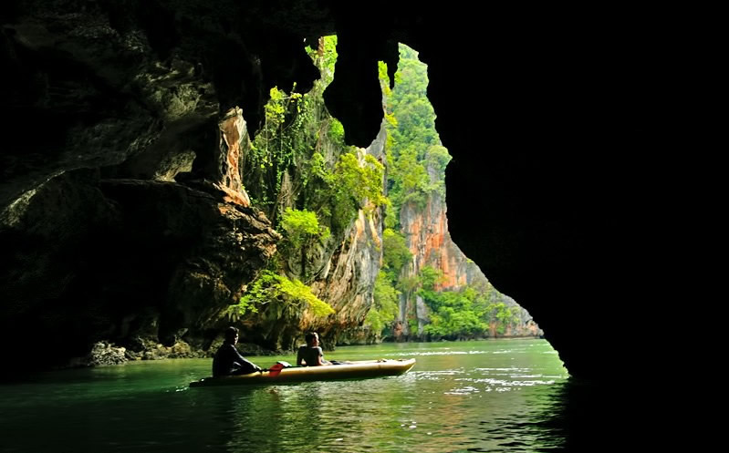 siamsmiletravel-cave kayaking